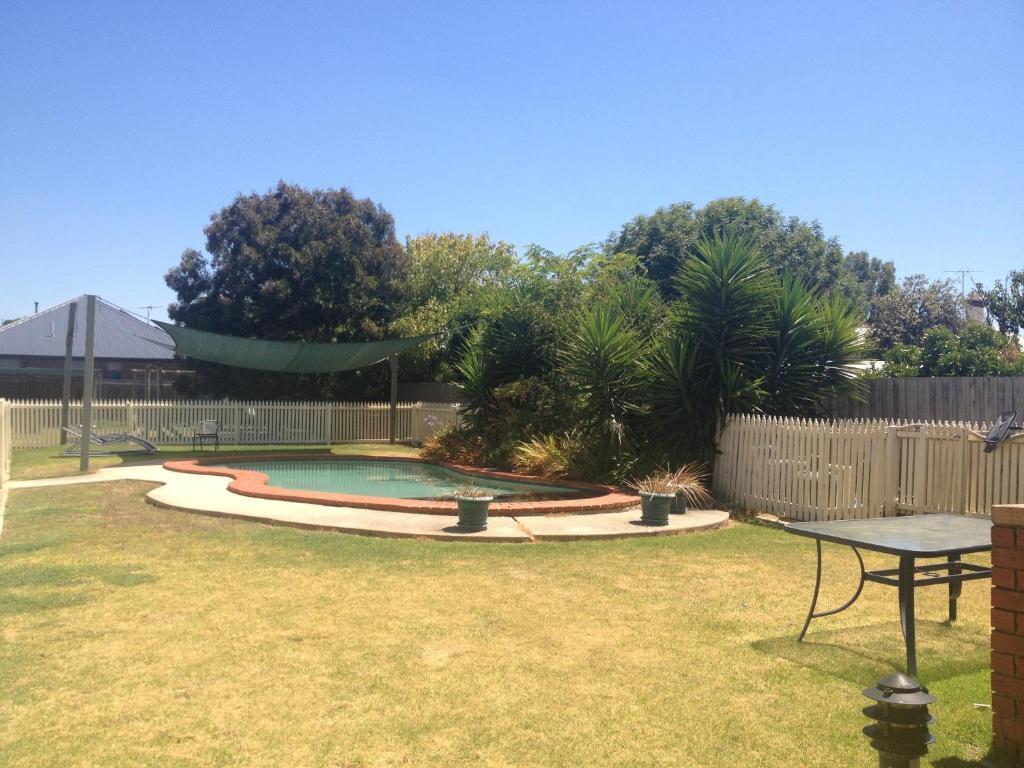 Rose Garden Motel Geelong Exterior photo